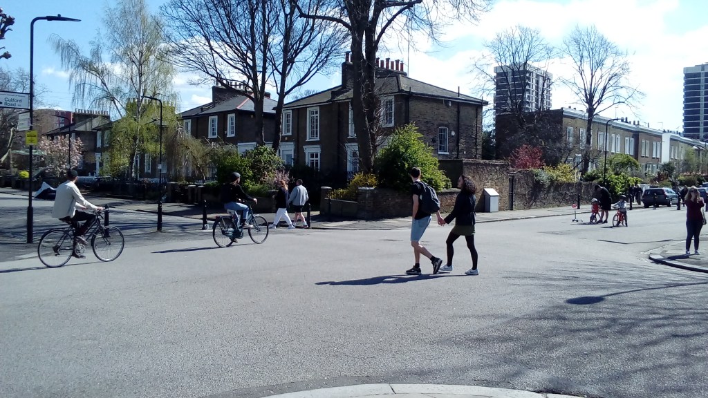 People on foot and cycles able to move freely on filtered streets in DeBeauvoir Town